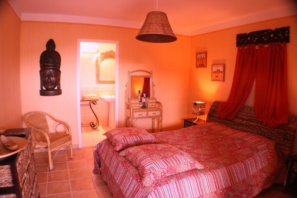 Hotel Mas De Courreges Saint-Hippolyte-du-Fort Pokoj fotografie